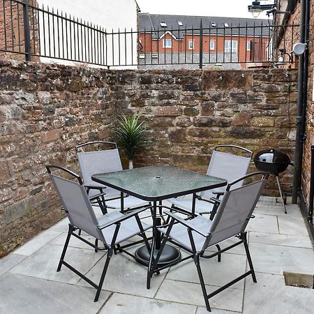 Castlegate Villa Penrith Exterior photo